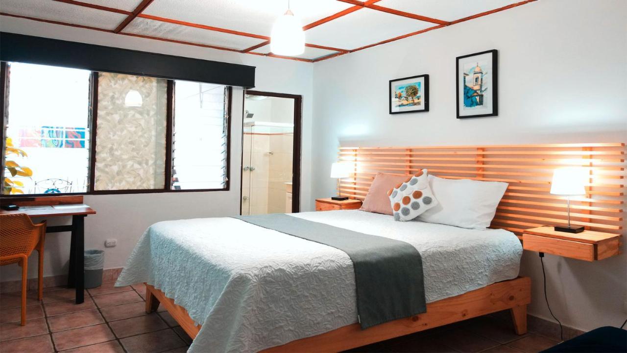 Trebol Amarillo Bed & Breakfast Escazú Εξωτερικό φωτογραφία