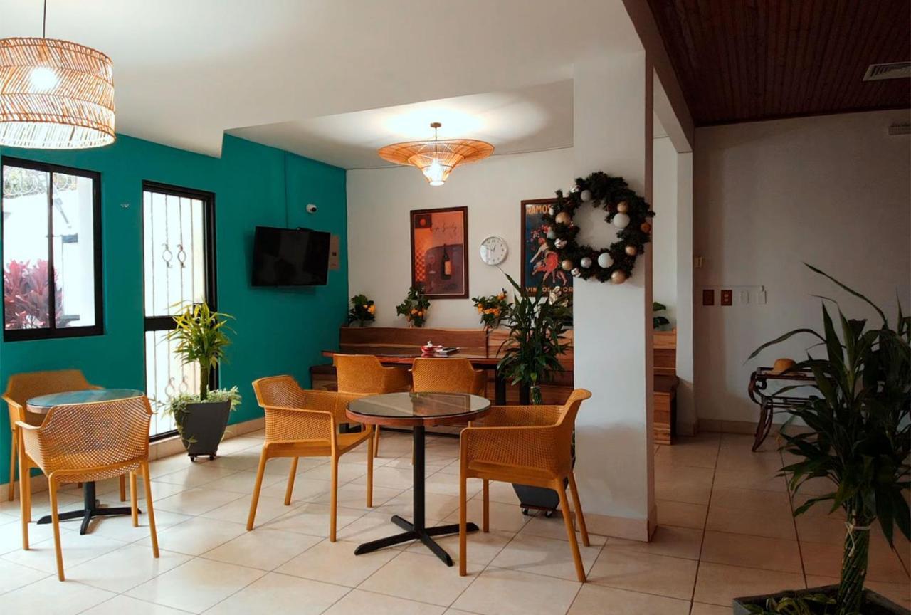 Trebol Amarillo Bed & Breakfast Escazú Εξωτερικό φωτογραφία