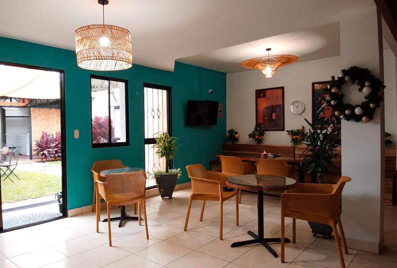 Trebol Amarillo Bed & Breakfast Escazú Εξωτερικό φωτογραφία